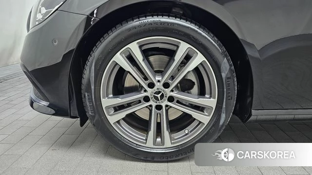 Mercedes-Benz E-Class W213 id 4186108 из Кореи 24