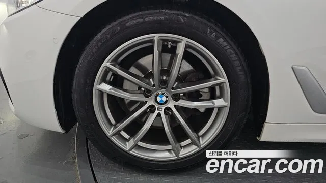 BMW 5 Series (G30) id 2844141 из Кореи 15