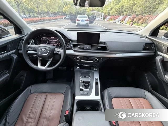 Audi Q5L id 4209984 из Китая 11