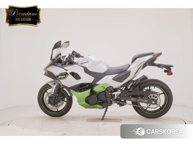Kawasaki NINJA 7 HYBRID 2025 из Японии, фото 2
