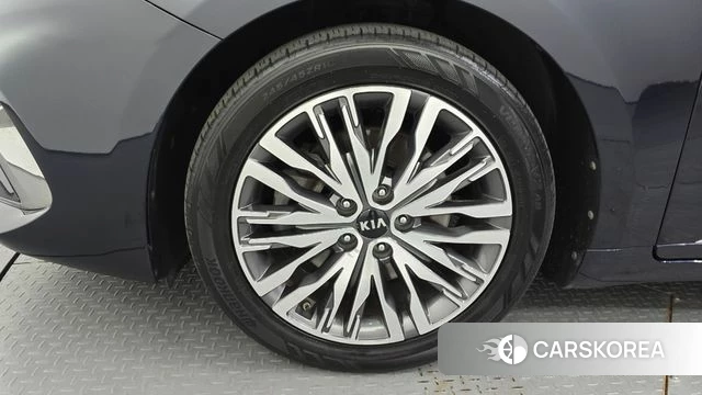 Kia K7 Premier id 4397341 из Кореи 31