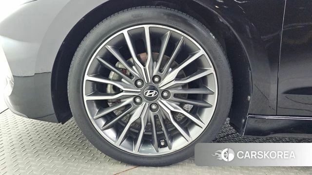 Hyundai Avante AD id 4508688 из Кореи 27