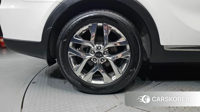 Kia The New Sorento id 4465285 из Кореи 15
