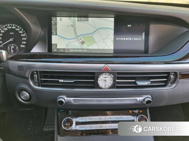 Genesis G90 id 3820710 из Кореи 8