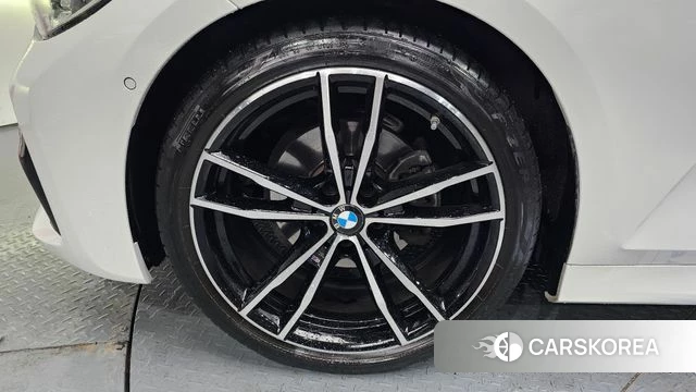 BMW 3 Series (G20) id 4019129 из Кореи 15