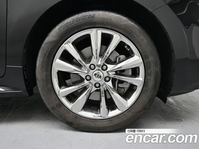 Kia The New Carnival id 2831356 из Кореи 14