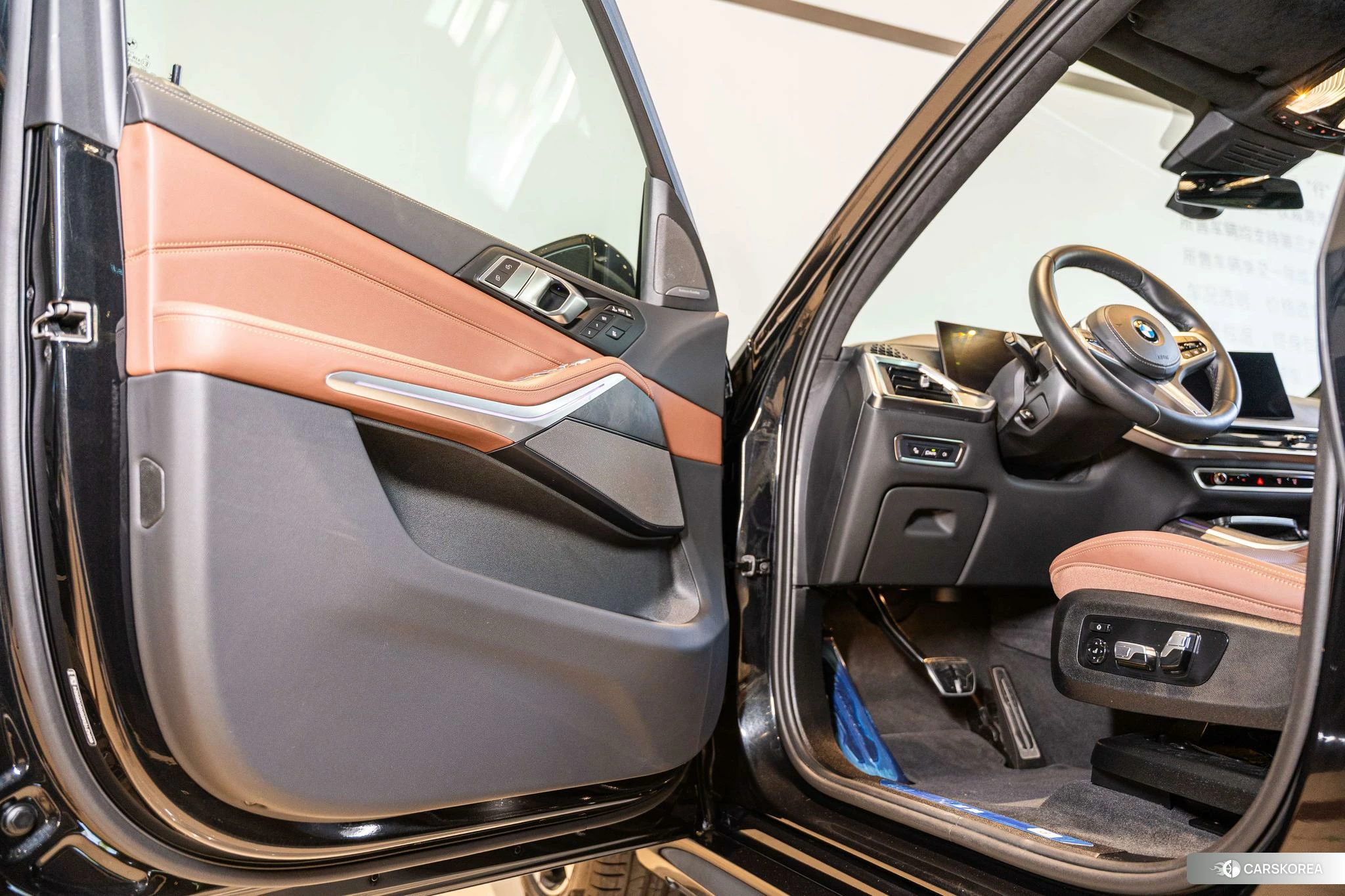 BMW X7 id 4487378 из Китая 16