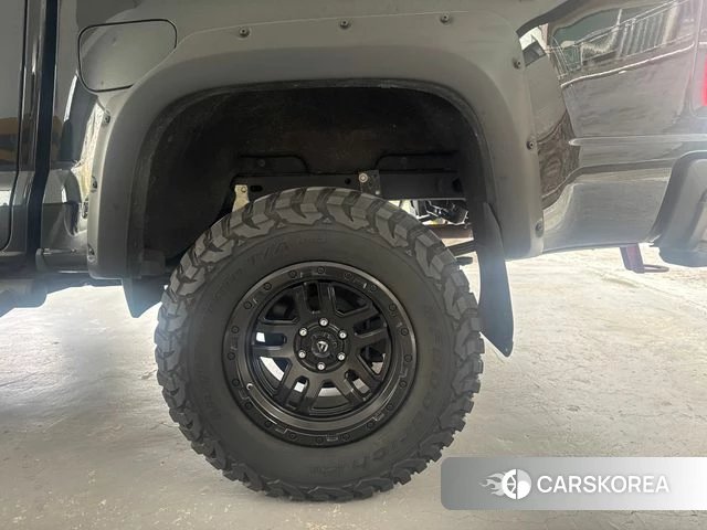 Chevrolet (GM Daewoo) Real New Colorado 2021 Черный из Кореи, фото 5