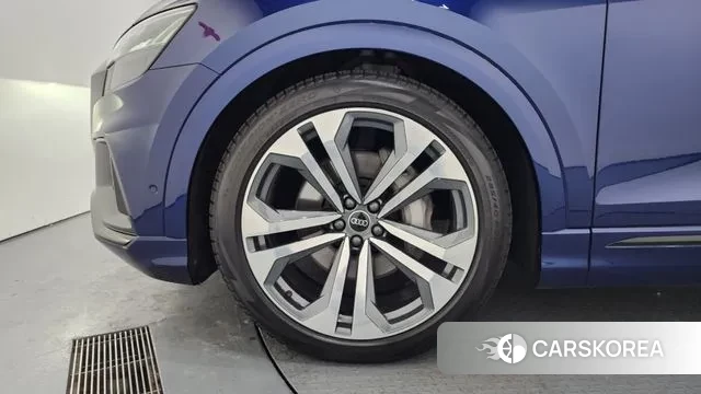 Audi Q8 (4M) id 3670152 из Кореи 15