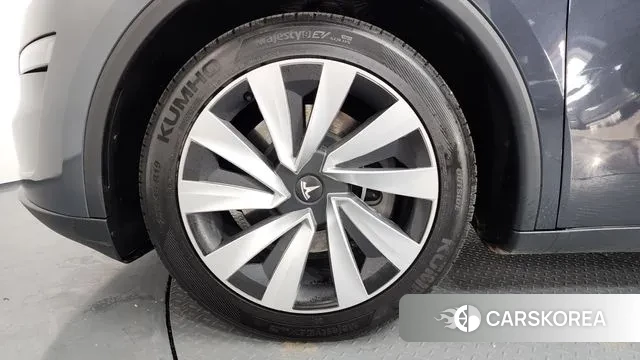 Tesla Model Y id 3700652 из Кореи 15