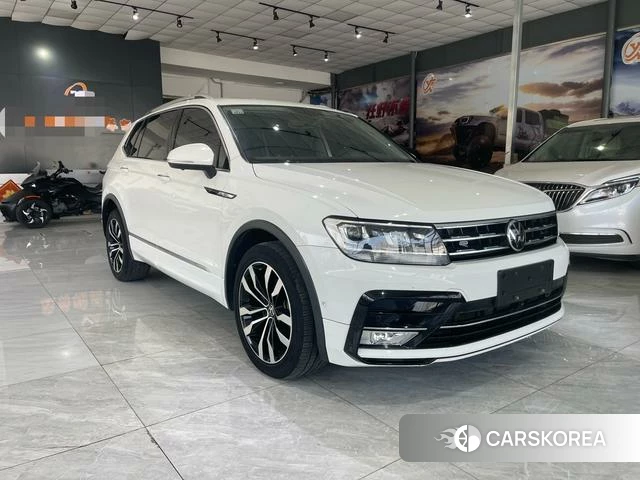 Volkswagen Tiguan L 2021 Белый из Китая, фото 5