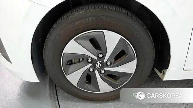 Hyundai Ionic Hybrid id 4345350 из Кореи 25