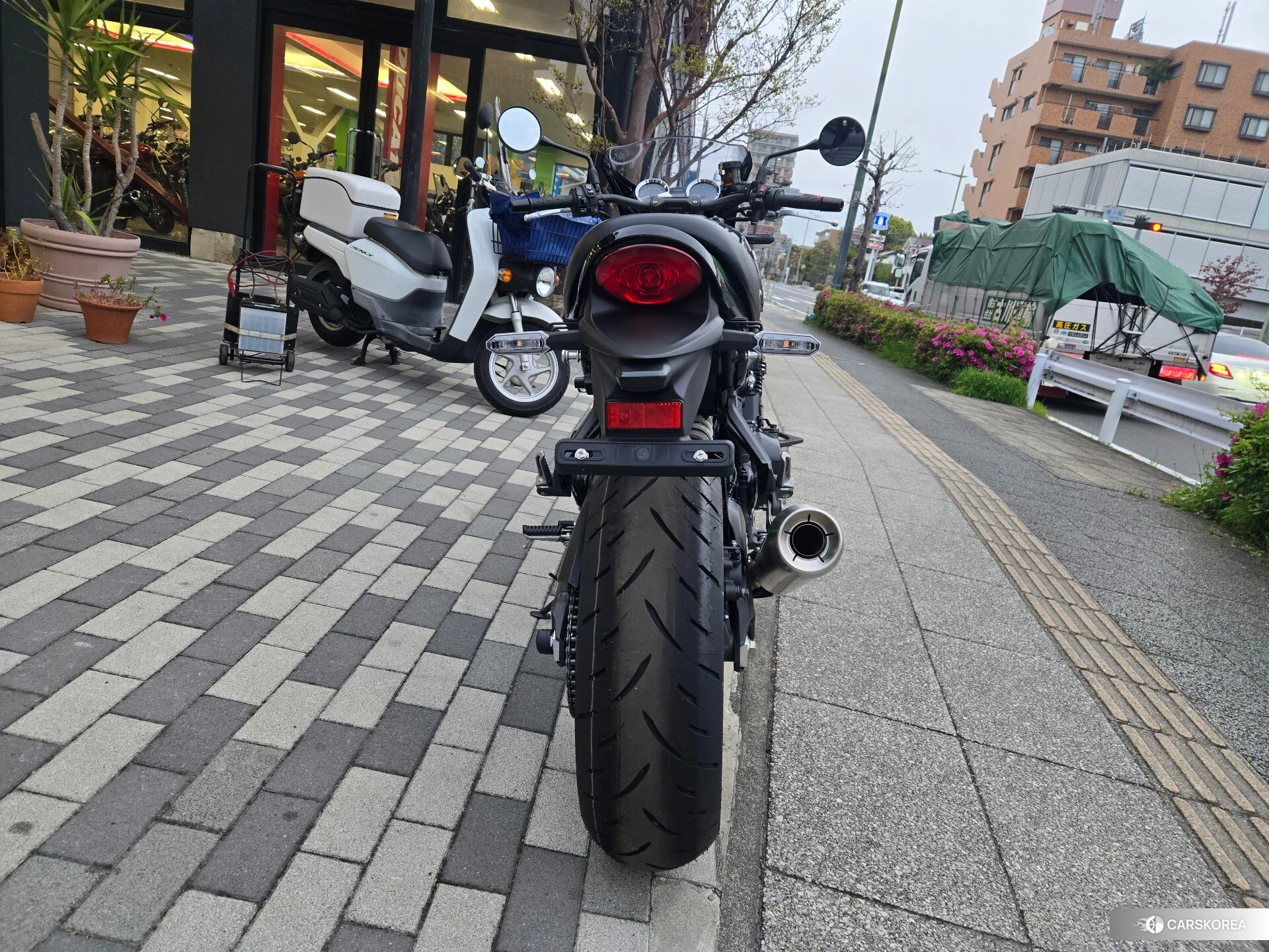 Kawasaki Z900RS CAFE 2025 из Японии, фото 2