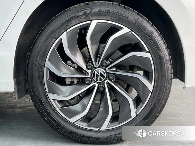 Volkswagen Golf id 4271241 из Китая 15