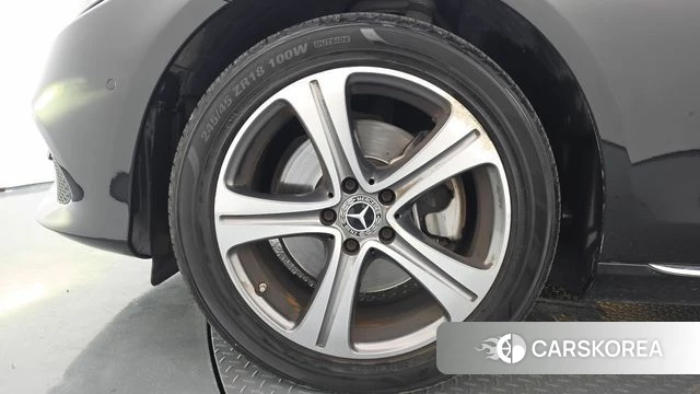 Mercedes-Benz E-Class W213 id 4662802 из Кореи 29