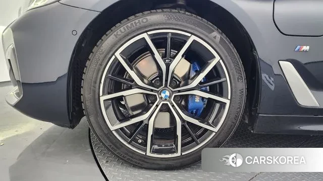 BMW 5 Series (G30) id 3702783 из Кореи 15