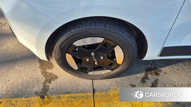 Kia The New Kia Ray EV 2024 Белый из Кореи, фото 5