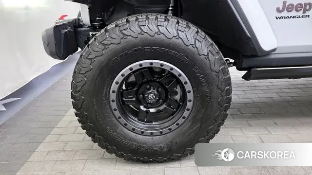 Jeep Wrangler (JL) id 3452597 из Кореи 15