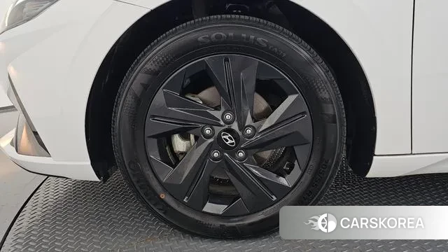 Hyundai Avante Hybrid (CN7) id 3143137 из Кореи 15