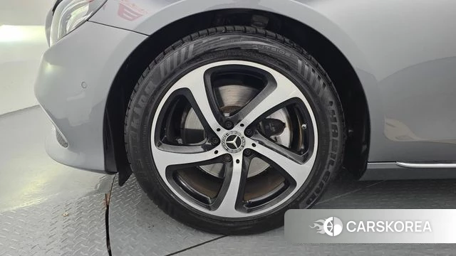 Mercedes-Benz E-Class W213 id 4708336 из Кореи 15