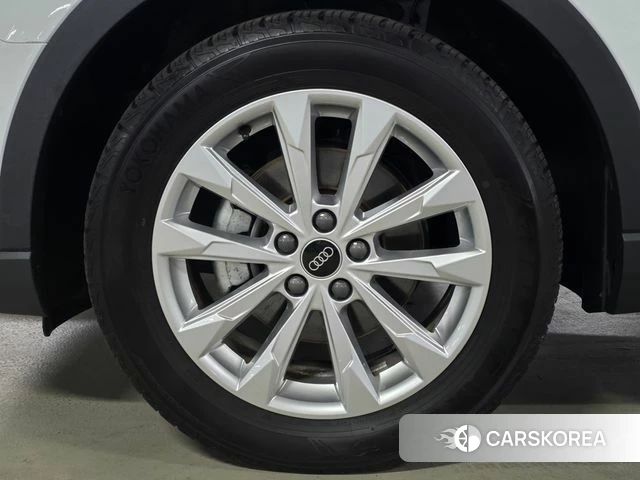 Audi Q3 (F3) id 4631053 из Кореи 13