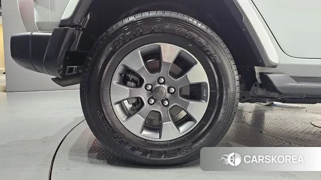 Jeep Wrangler (JL) id 3529948 из Кореи 15