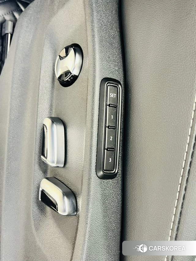 Volkswagen Tourang id 4278416 из Китая 17