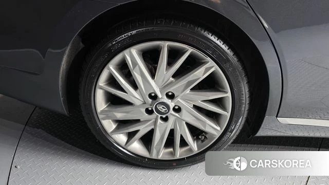 Hyundai The New Grandeur IG id 4666508 из Кореи 28