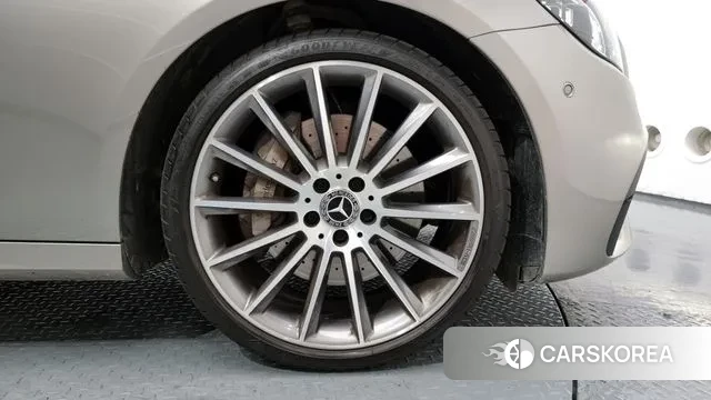 Mercedes-Benz E-Class W213 id 2993878 из Кореи 15