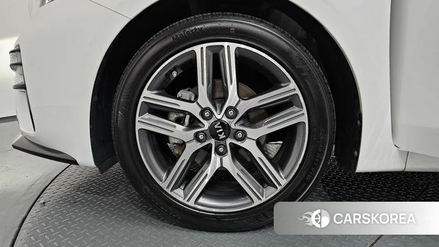 Kia Come New K3 id 4520406 из Кореи 25