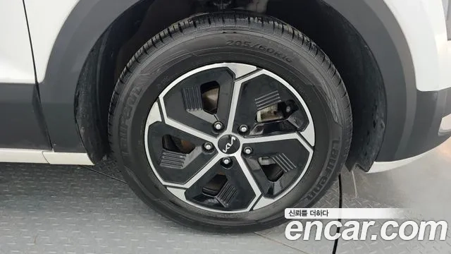 Kia Di Ol Nu Niro id 2949879 из Кореи 15