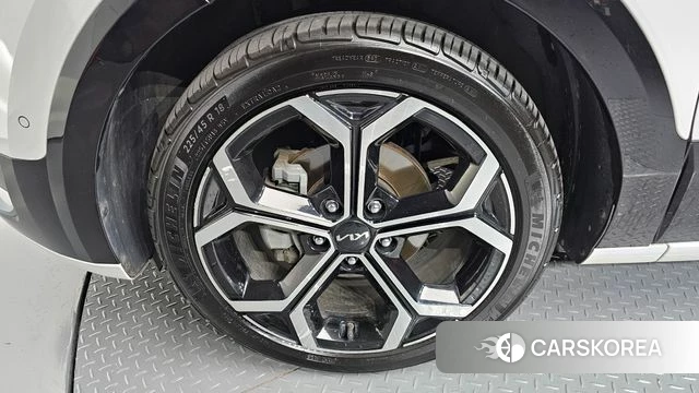 Kia Di Ol Nu Niro id 4337848 из Кореи 25