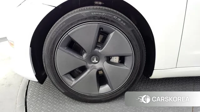 Tesla Model 3 id 2930939 из Кореи 15