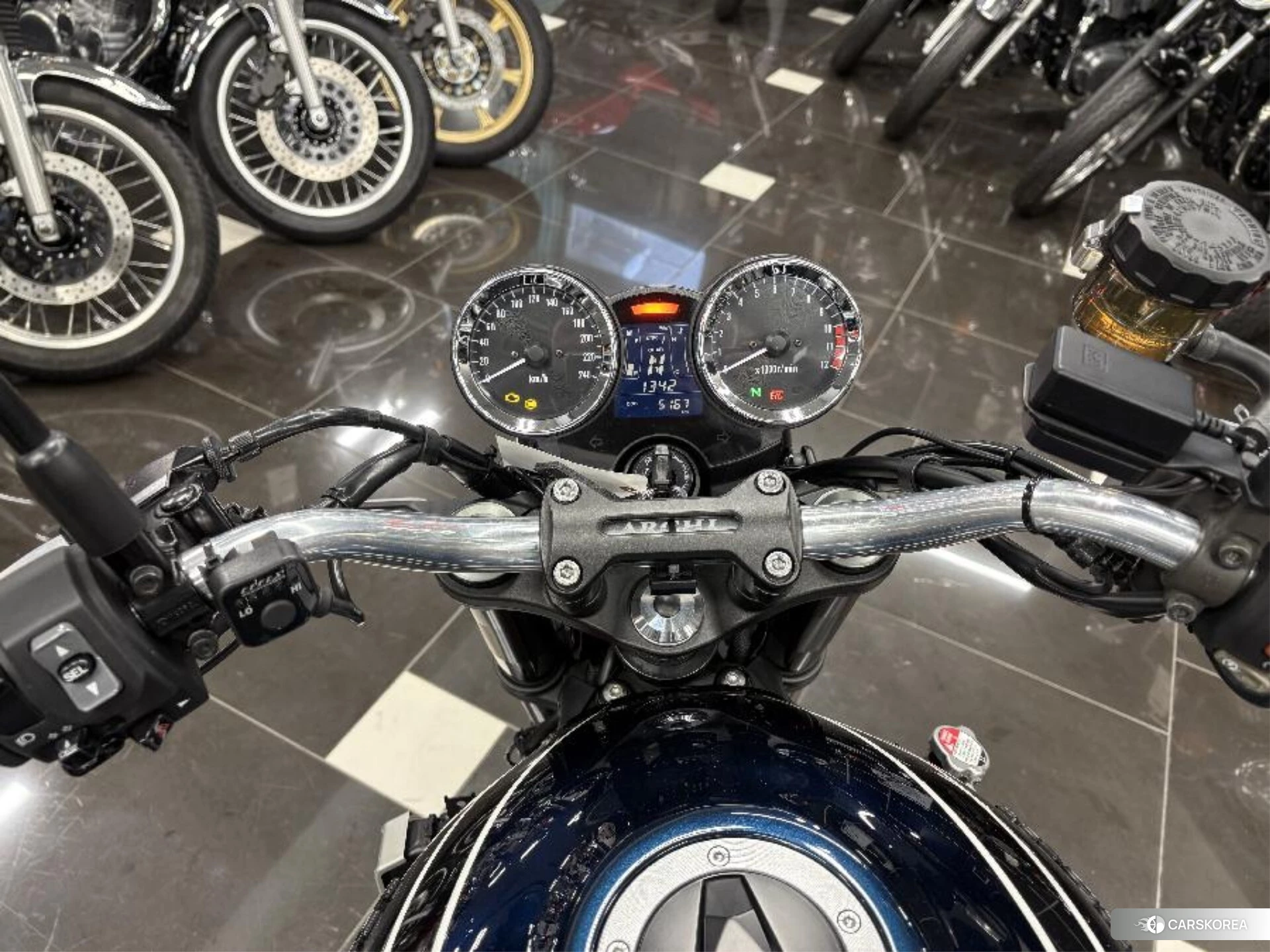 Kawasaki Z900RS id 4374244 из Японии 6