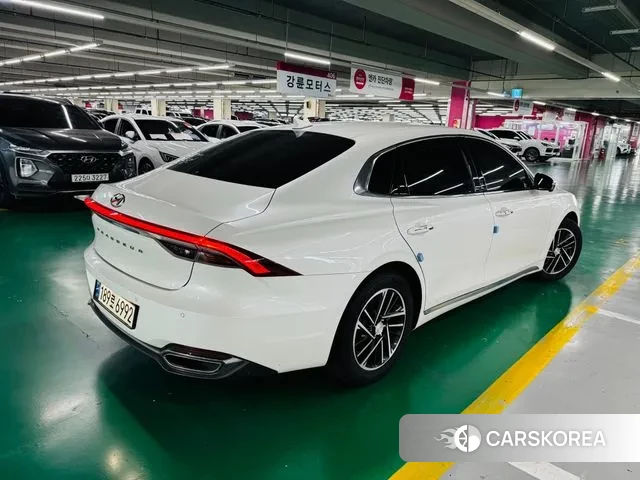 Hyundai The New Grandeur IG id 3373819 из Кореи 12