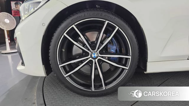 BMW 3 Series (G20) id 4610187 из Кореи 15