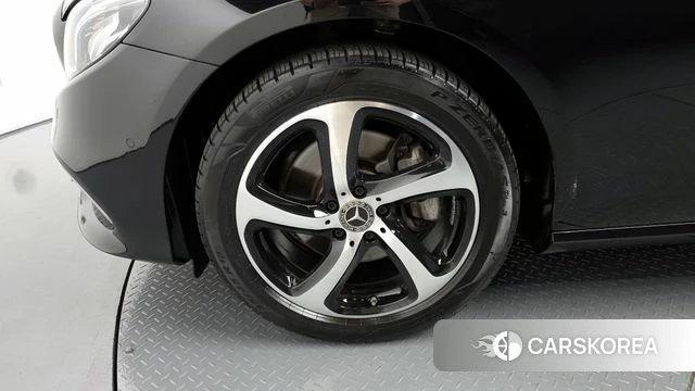 Mercedes-Benz E-Class W213 id 3955059 из Кореи 15