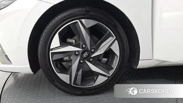 Hyundai Avante (CN7) id 3696527 из Кореи 15