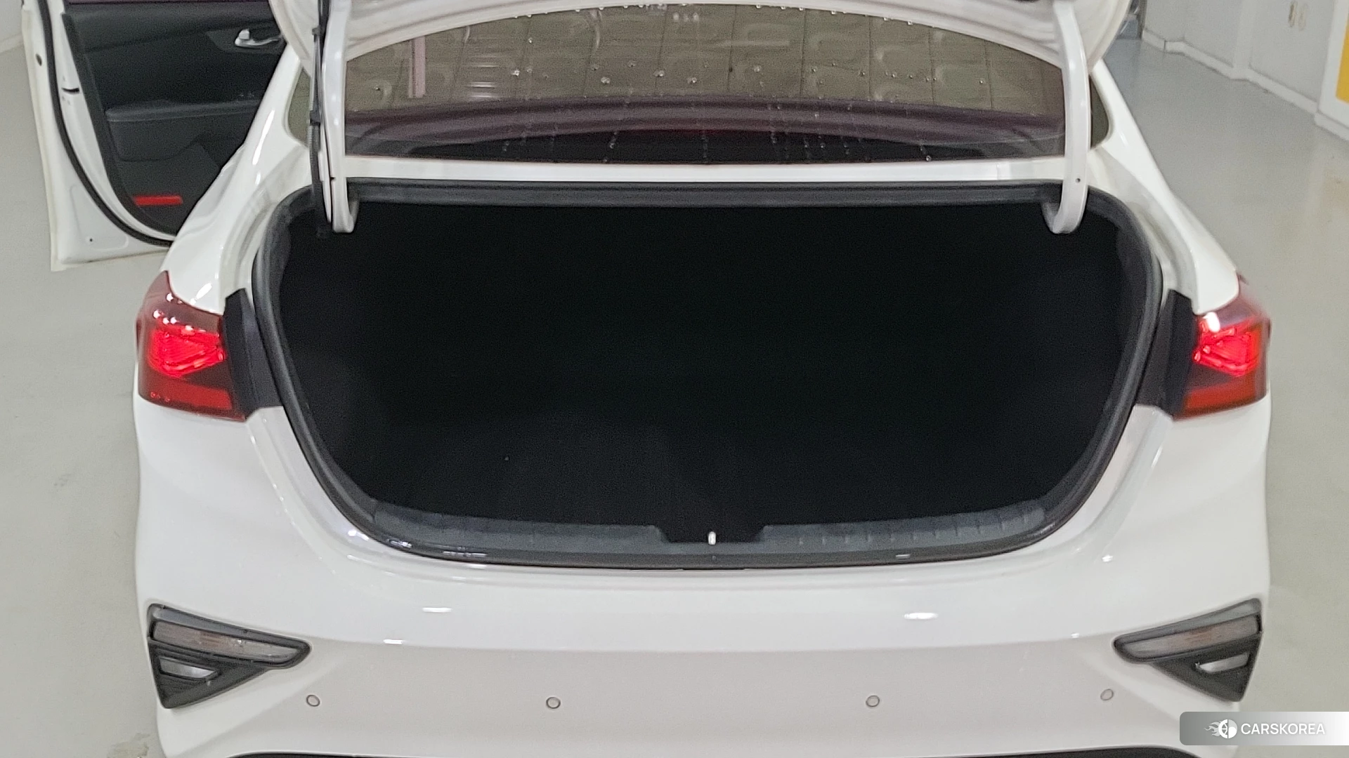 Kia Come New K3 id 4390268 из Кореи 15