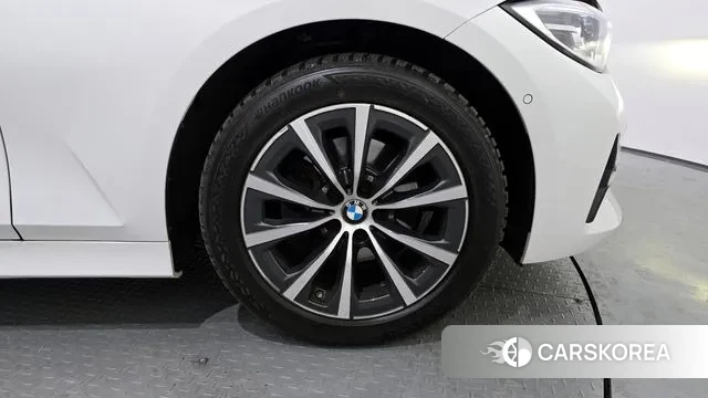 BMW 3 Series (G20) id 3556018 из Кореи 15