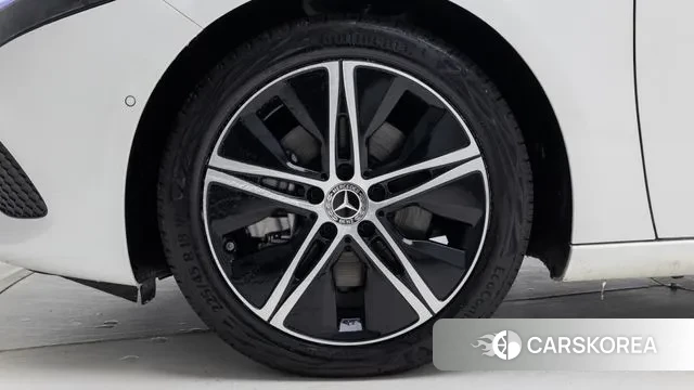 Mercedes-Benz A-Class W177 id 3731596 из Кореи 15