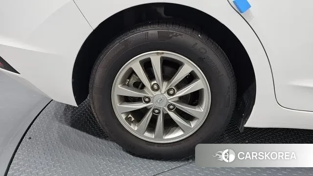 Hyundai The New Avante AD id 3258952 из Кореи 15