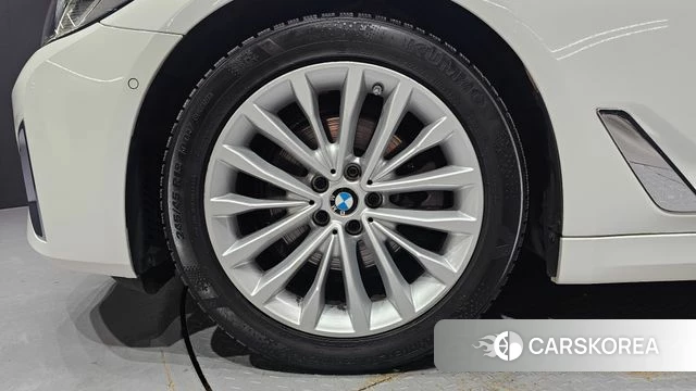 BMW 5 Series (G30) id 4720742 из Кореи 30