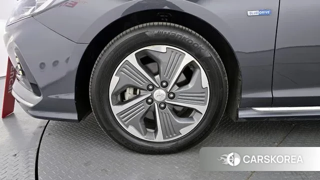 Hyundai Sonata New Rise Hybrid id 3748393 из Кореи 15