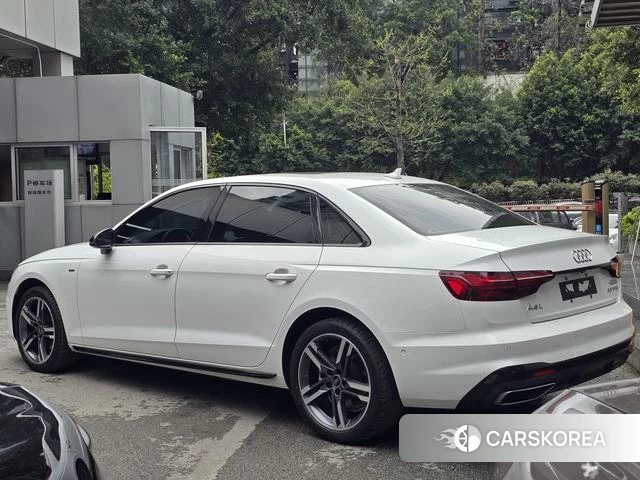 Audi A4L id 4260493 из Китая 18