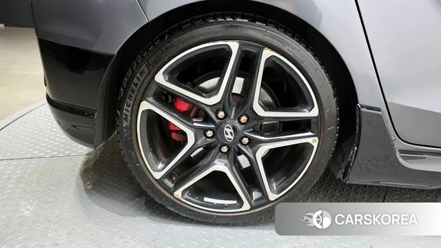 Hyundai Veloster (JS) id 3955612 из Кореи 15