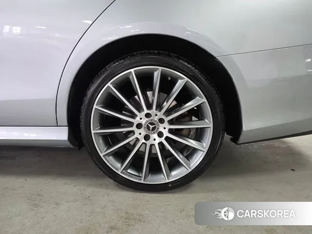 Mercedes-Benz E-Class W213 id 3639811 из Кореи 12