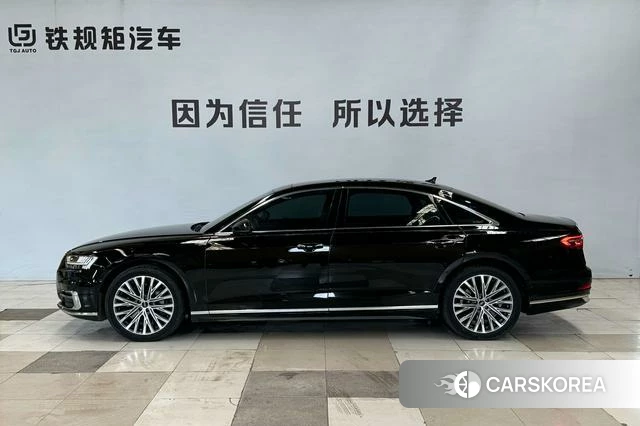 Audi A8 id 4263910 из Китая 12