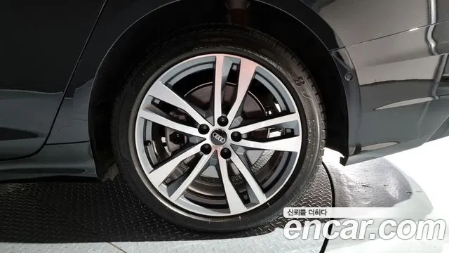 Audi A6 (C8) id 2816951 из Кореи 15