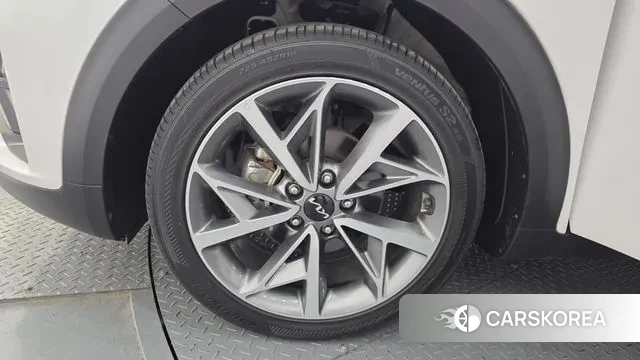 Kia The New Niro id 3513601 из Кореи 15